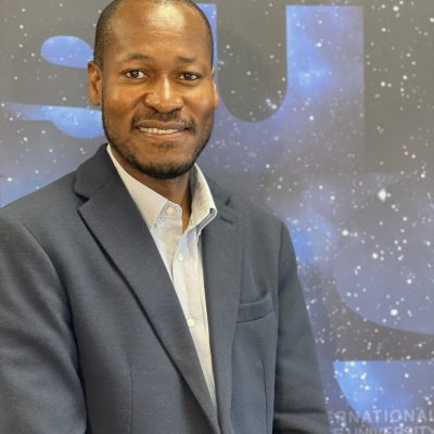 Dr. Taiwo Tejumola Dr. Taiwo Tejumola